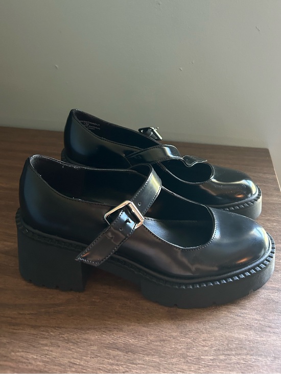 Madden Girl Shoes - Madden Girl Black Patent Mary Jane Platform Heels BRAND NEW